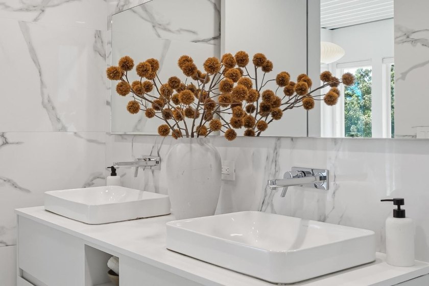 Just blocks from the ocean at Pedro Point, this stunning custom - photo 30