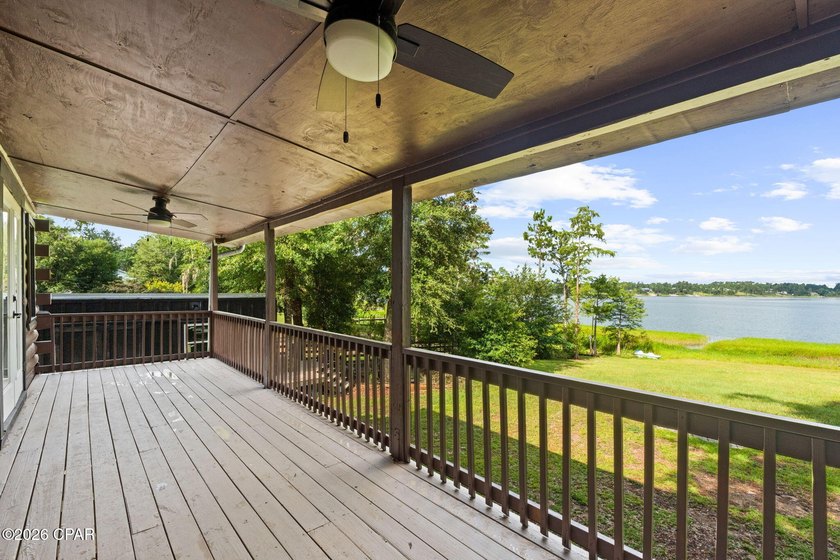 Wake up to breathtaking lake views and spend your evenings - photo 34