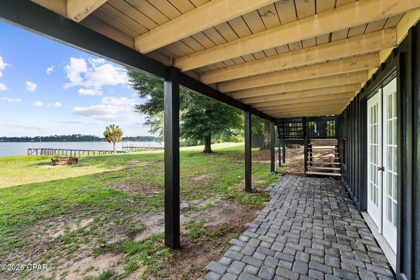 Wake up to breathtaking lake views and spend your evenings - photo 37