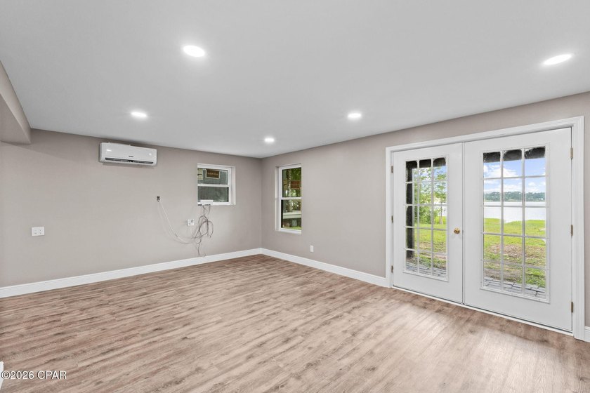Wake up to breathtaking lake views and spend your evenings - photo 43