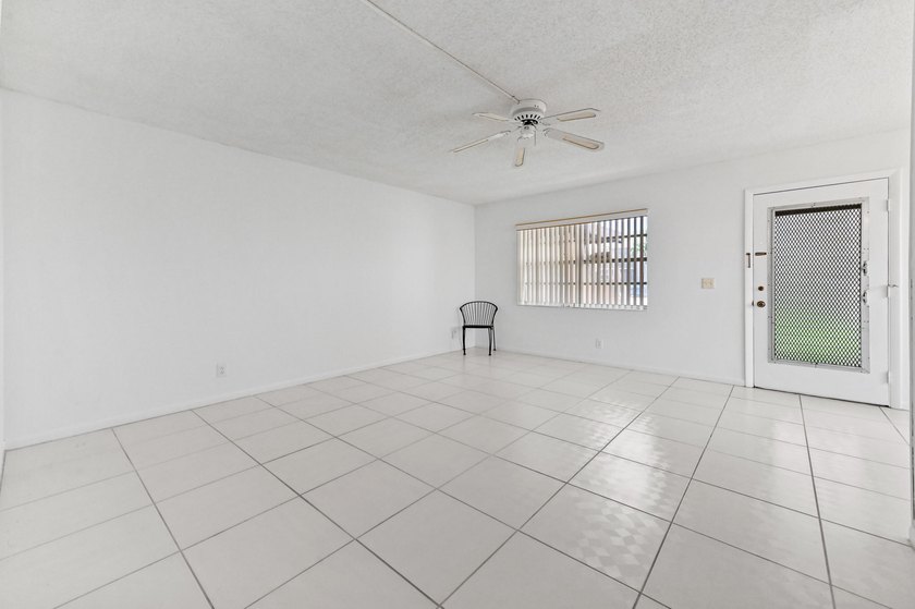 Welcome to 346 Capri H in the vibrant Kings Point community of - photo 3