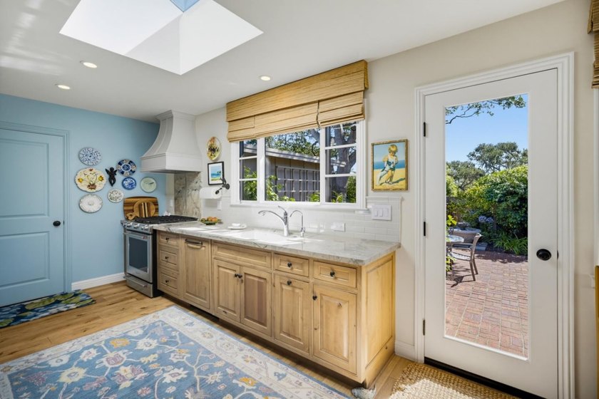 A delightful find in one of MPCC's most coveted neighborhoods - photo 13