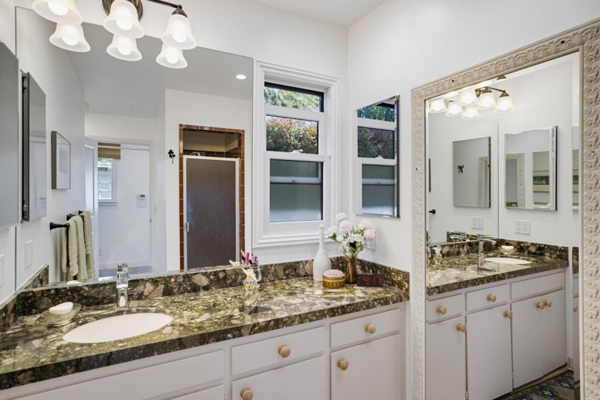 A delightful find in one of MPCC's most coveted neighborhoods - photo 24