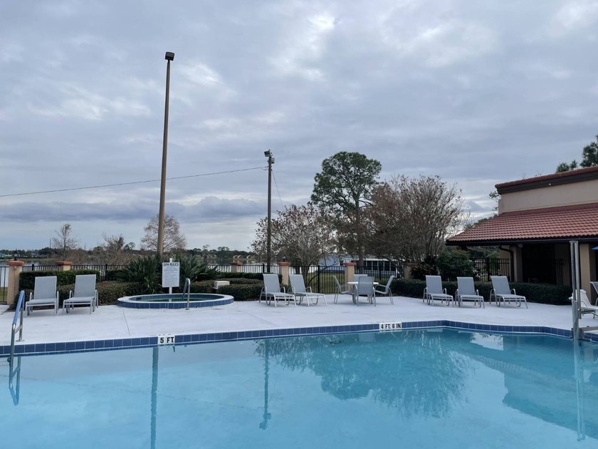 Stunning 3-Bedroom, 2-Bathroom Home with Florida Room in Premier - photo 43
