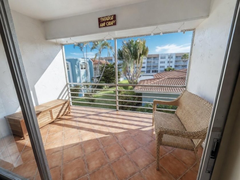 Enjoy an Intracoastal waterfront all age community offering - photo 8