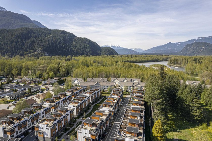 BREEZE by Target Homes in Central Squamish is offering high - photo 15