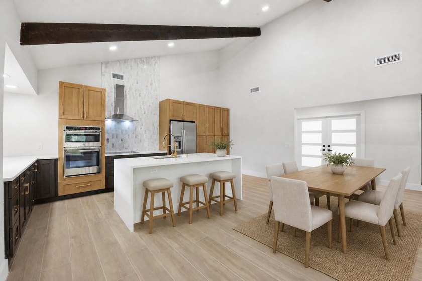 Beautifully redone 3-bedroom, 2-bath home on a desirable corner - photo 5
