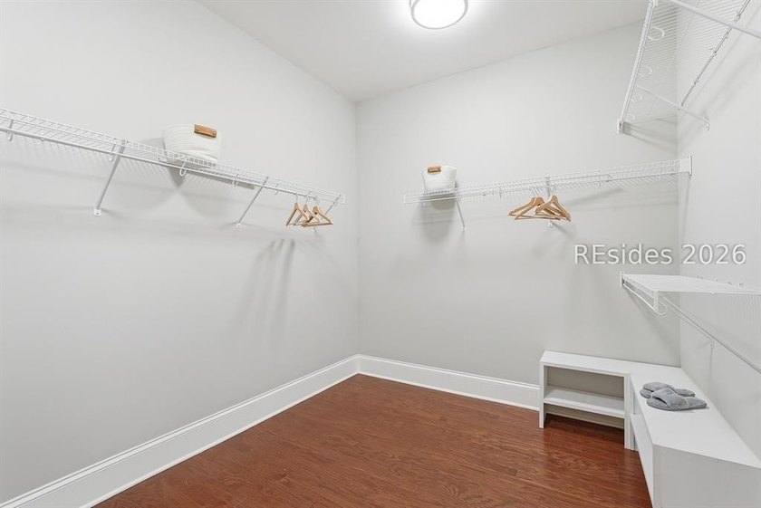 BEST DEAL IN HAMPTON LAKE! PRICED TO SELL! Experience refined - photo 25