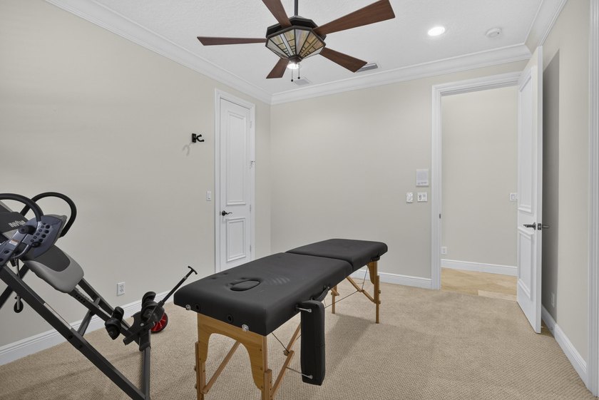 Welcome to luxury living in the prestigious Versailles community - photo 36