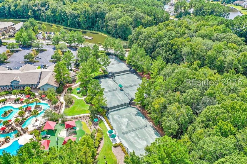 BEST DEAL IN HAMPTON LAKE! PRICED TO SELL! Experience refined - photo 42