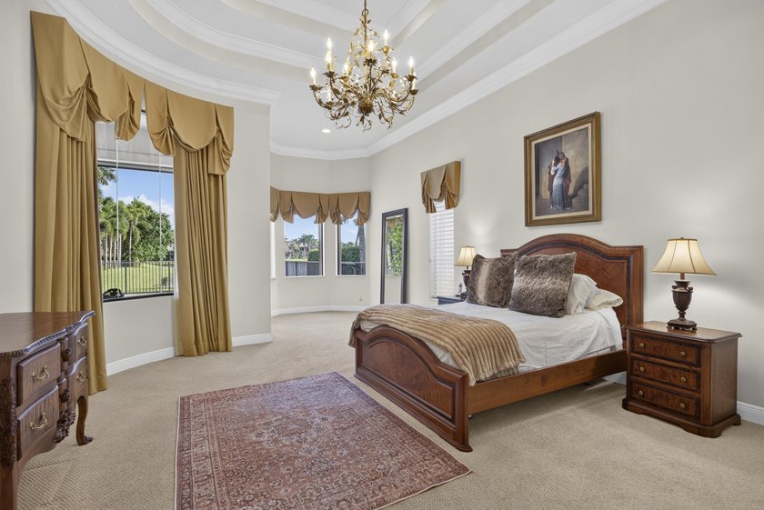 Welcome to luxury living in the prestigious Versailles community - photo 48