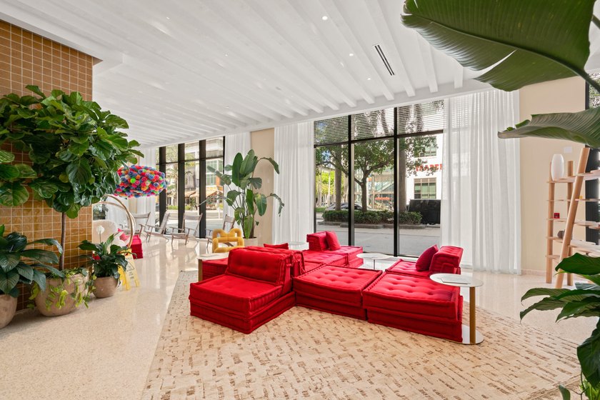 Experience elevated Miami living in the heart of Midtown Miami - photo 7