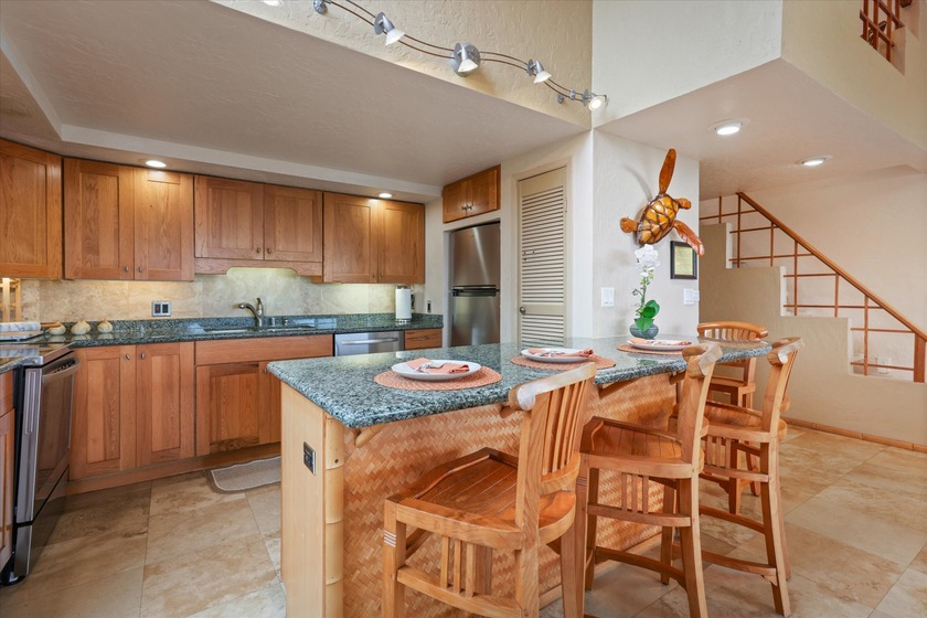 The BEST views in town for this price! This charming top - photo 3