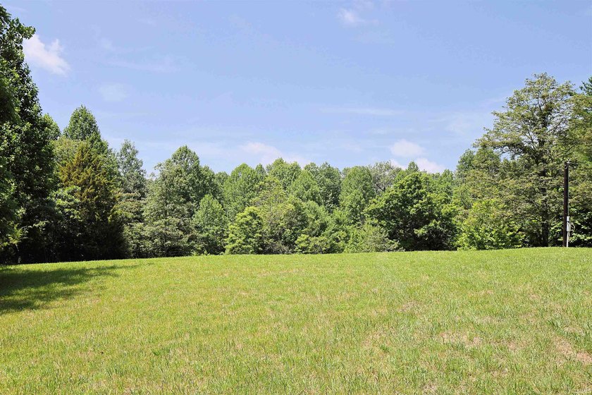 Escape to Paradise Near Lake Monroe! Discover 15+/- pristine - photo 4