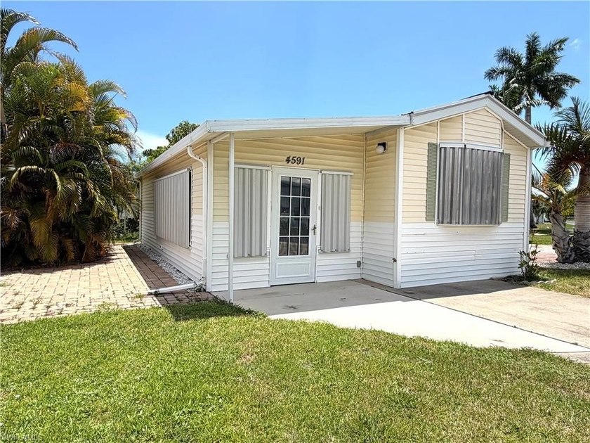 Experience the best of Florida living in this charming - photo 3