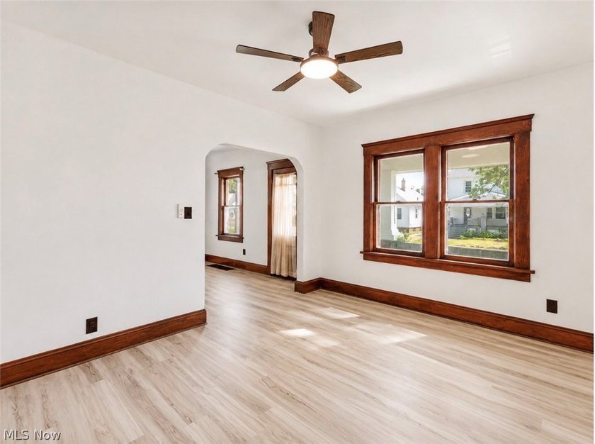 Welcome to this beautifully remodeled Colonial in the heart of - photo 5