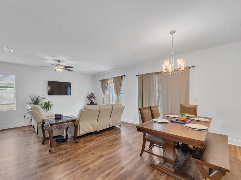 Welcome to Your Dream Home! Step into luxury with this stunning - photo 14