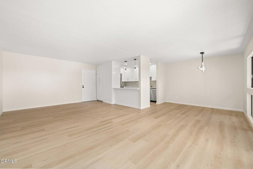 New Price, New Opportunity!!! Schedule your private showing - photo 2