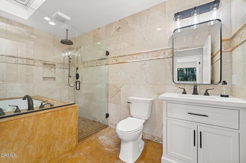 New Price, New Opportunity!!! Schedule your private showing - photo 8