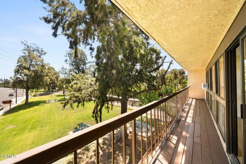 New Price, New Opportunity!!! Schedule your private showing - photo 9