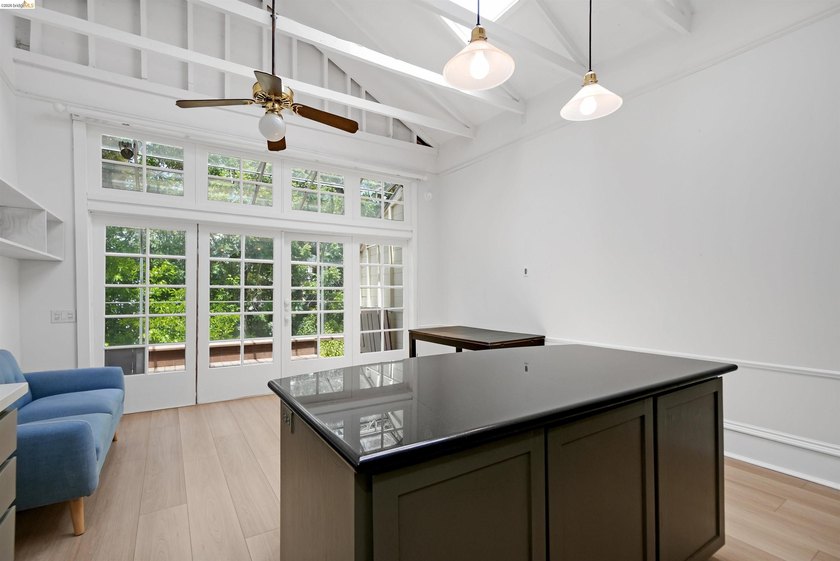 Experience timeless San Francisco living in this exceptional 2 - photo 33