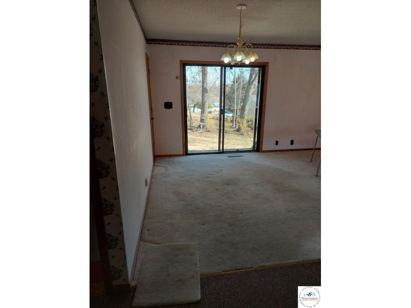 Located within the City Limits of Warsaw, MO and yet just - photo 15