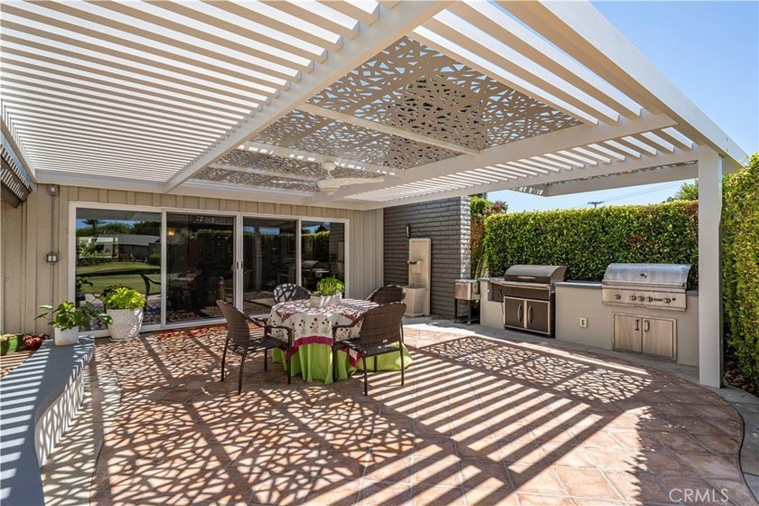 Nestled within the sought-after Virginia Vista enclave in the - photo 46