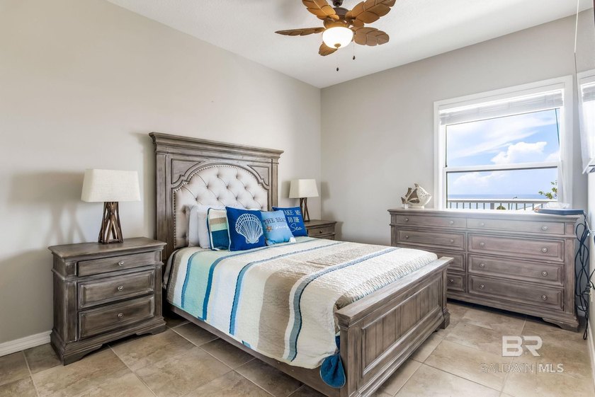 Waterfront, Fully Furnished Condo with Deeded Boat Slip &amp; - photo 14