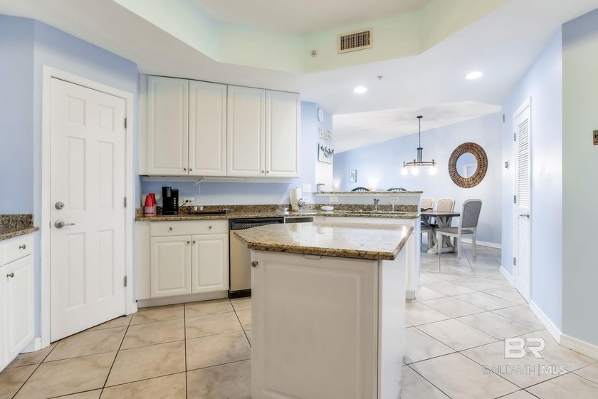Waterfront, Fully Furnished Condo with Deeded Boat Slip &amp; - photo 22