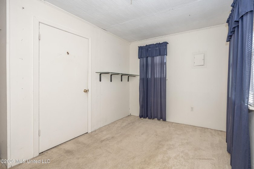 Opportunity knocks with this property sitting on a spacious - photo 36
