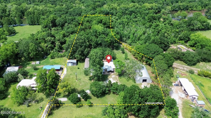 Tucked away on approximately 4.6 beautiful wooded acres, 353B - photo 28