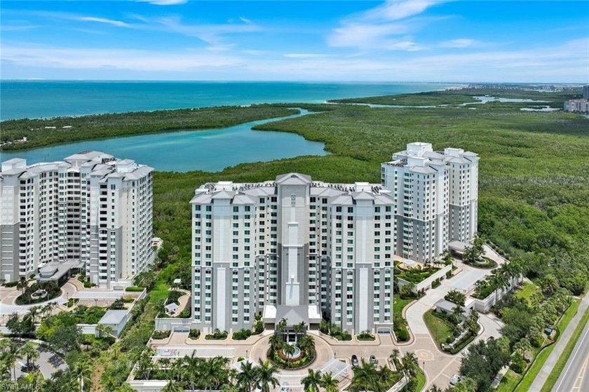 Beautiful Gulf and Bay views await you as you step into this - photo 2