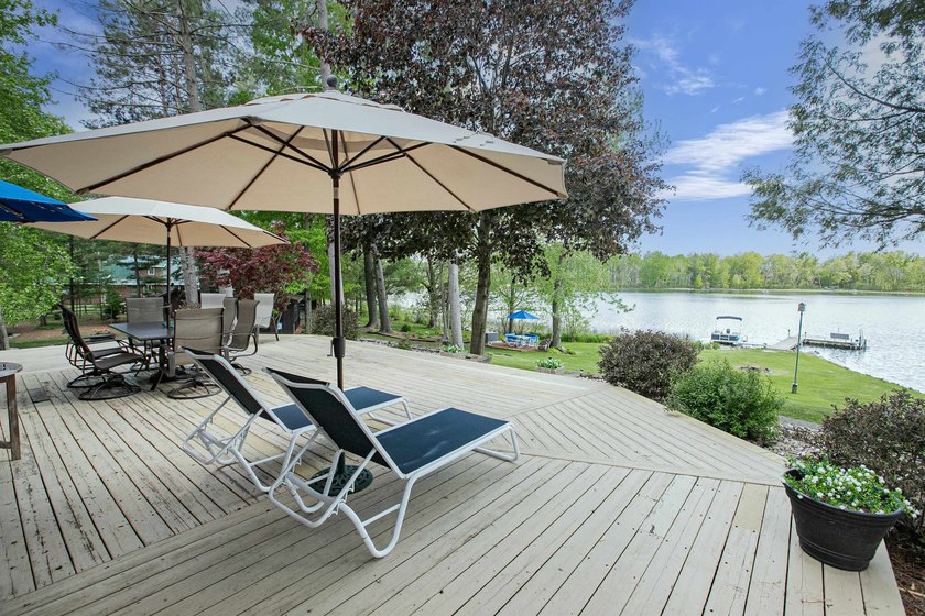 Updated and Gorgeous! This 1941 stone character home is now - photo 9