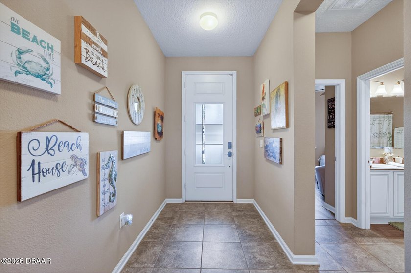 Welcome to 344 Tuscany Chase Dr in beautiful Daytona Beach! This - photo 3