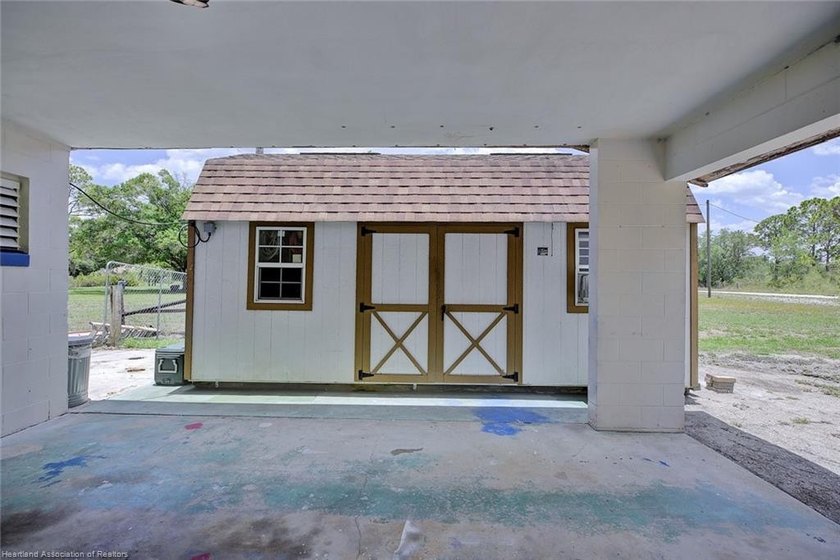 Welcome home to this adorable 2 bedroom, 2 bath home nestled on - photo 6
