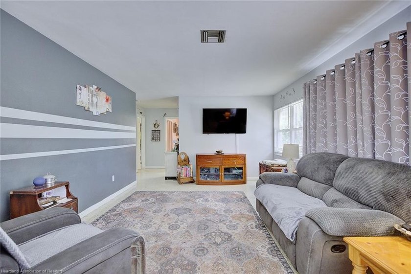 Welcome home to this adorable 2 bedroom, 2 bath home nestled on - photo 10