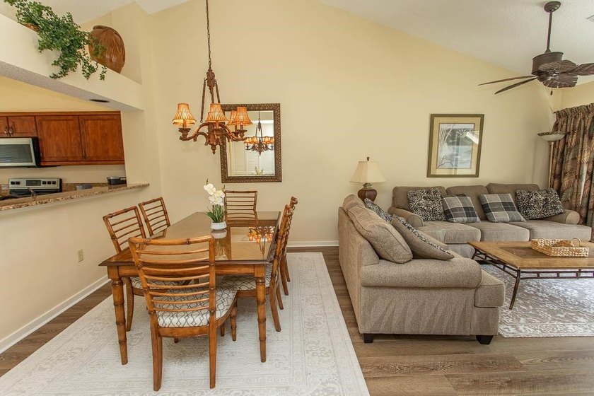 This stunning two-bedroom, two-bath, second floor villa offers - photo 21