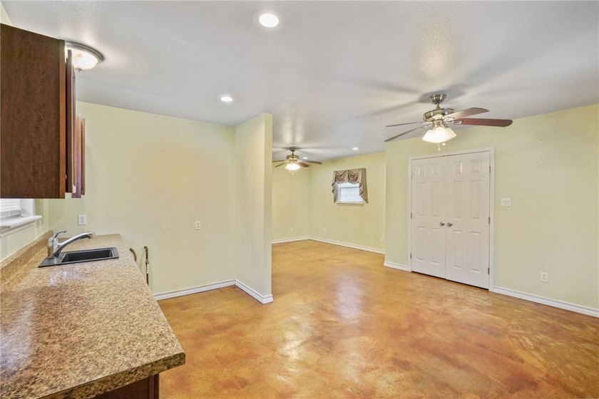 Welcome to this inviting three bedroom, two bathroom home with a - photo 29