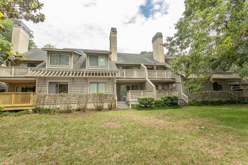 This stunning two-bedroom, two-bath, second floor villa offers - photo 39