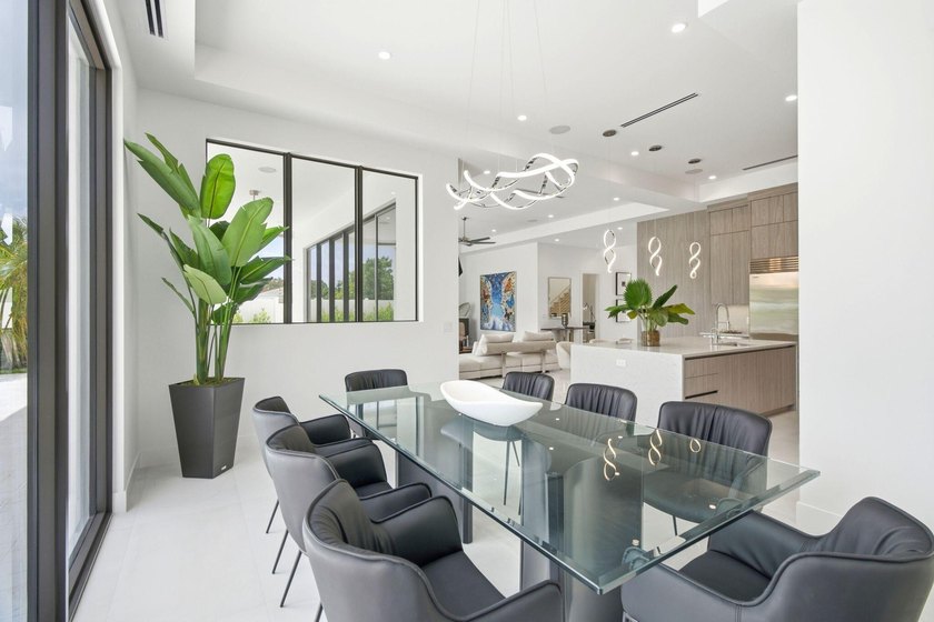 Imagine living just blocks from the action of Mizner Park and - photo 21