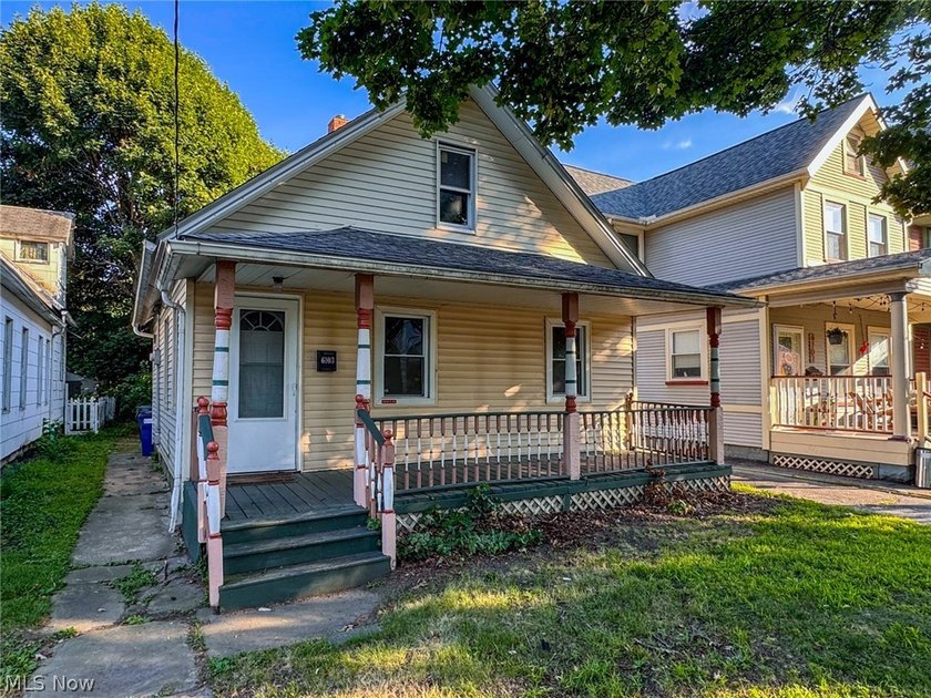 Situated on desirable West Clinton Avenue in Cleveland's Detroit - photo 3