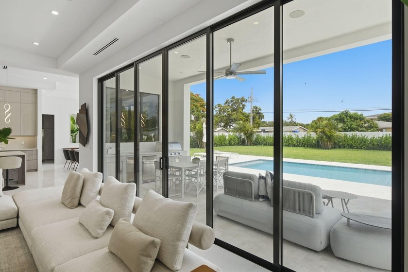 Imagine living just blocks from the action of Mizner Park and - photo 34