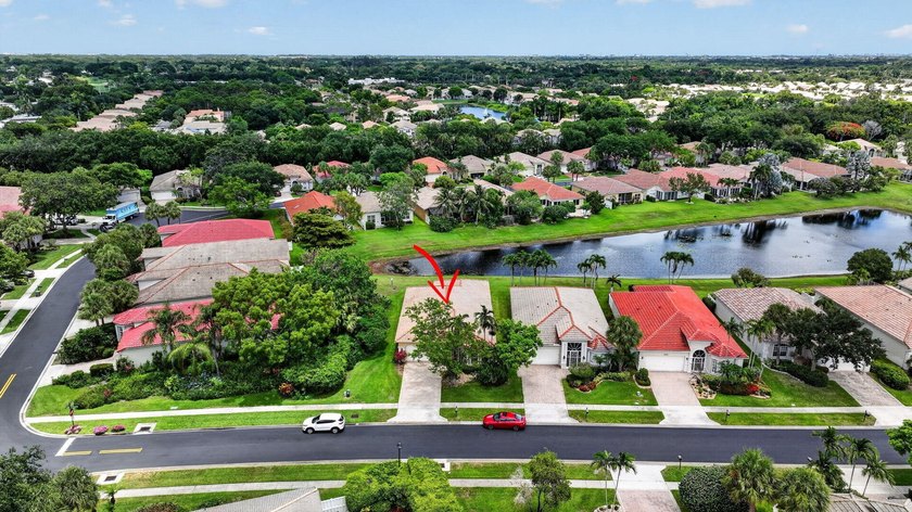 Live the Coral Lakes lifestyle in this beautifully appointed 3 - photo 56