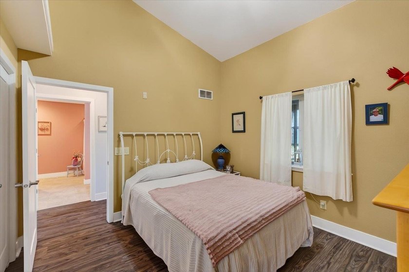 Enjoy the simplicity of ranch-style condo living at the Portage - photo 8
