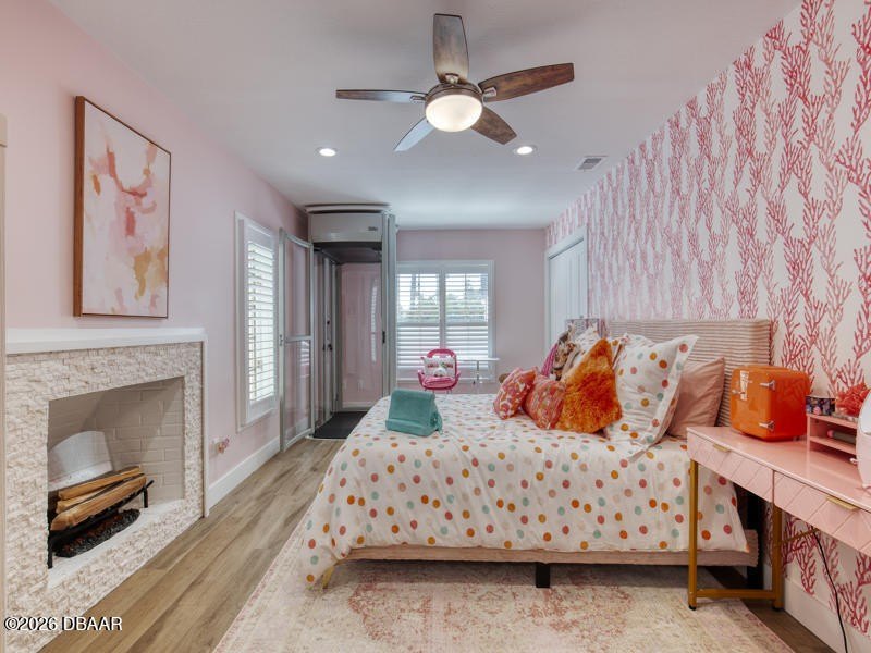 Surround yourself in tasteful luxury in this beautifully - photo 28