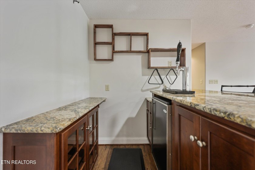 Nestled within the highly sought-after Kahite community, this - photo 31