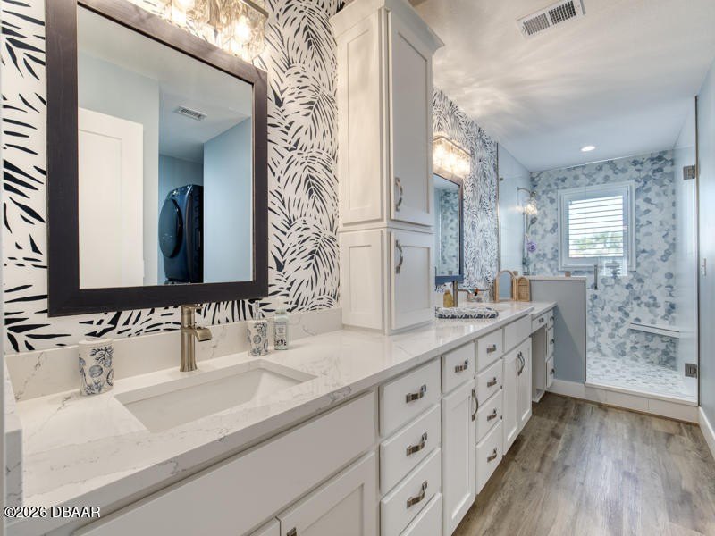 Surround yourself in tasteful luxury in this beautifully - photo 38