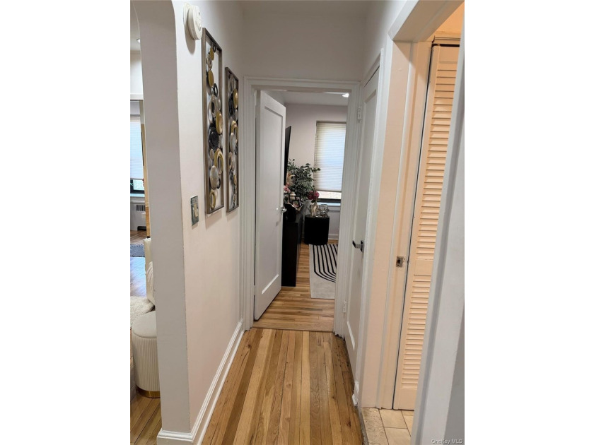 Rarely available, top-floor corner residence at coveted - photo 8
