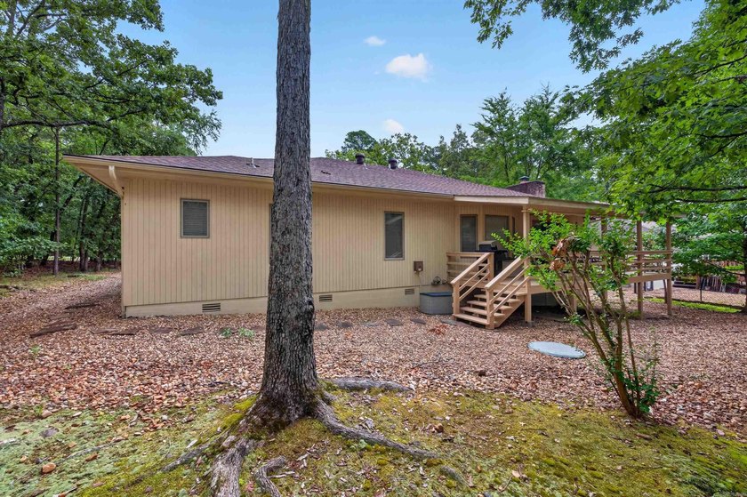 Looking for a one-level home? You've found it! This move-in - photo 6