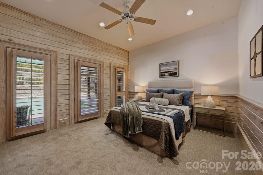 Welcome to a landmark Lake Wylie waterfront estate offering an - photo 31